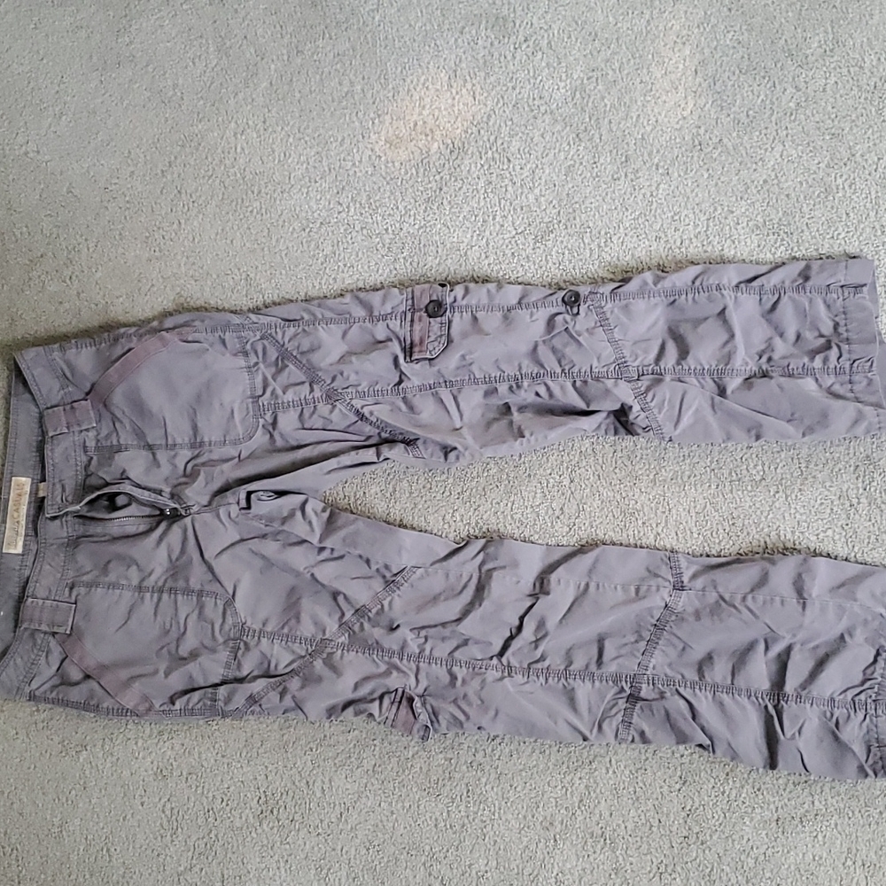 Ladies Cabelas Casuals Sz 8